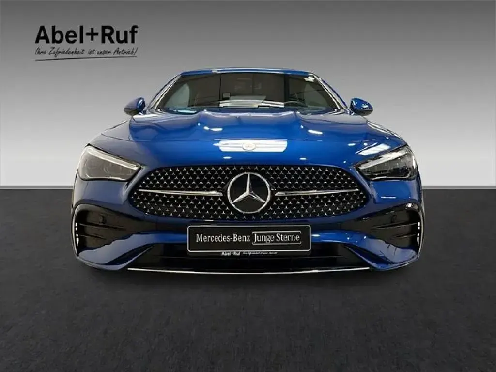 Gebraucht Mercedes 200 204 PS (150 kW) 2025 lack spektralblau (metallic) Cabrio