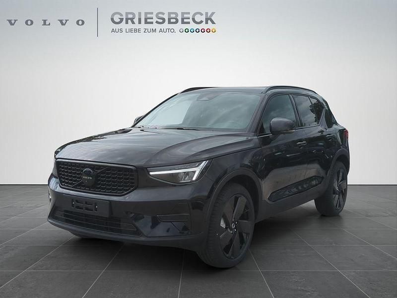 Schwarz Neu 2025 Volvo XC40 Plus SUV | 45.690 € (Etwas zu teuer) - Bild 1/4