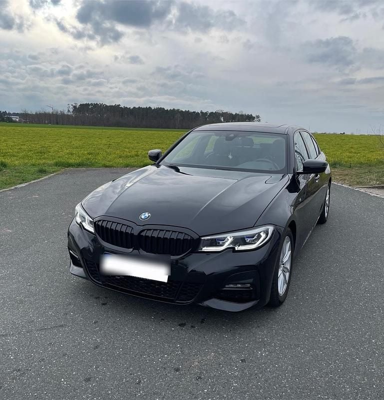 Gebraucht BMW 318 M Sport 150 PS (110 kW) 2020 Schwarz Limousine