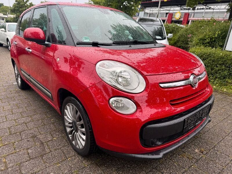Rot Gebraucht 2014 Fiat 500L Pop Star Van / Kleinbus | 5.490 € (Fairer Preis) - Bild 1/4