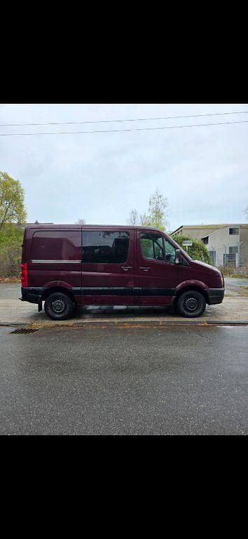 Gebraucht VW Crafter 163 PS (119 kW) 2010 Rot Van
