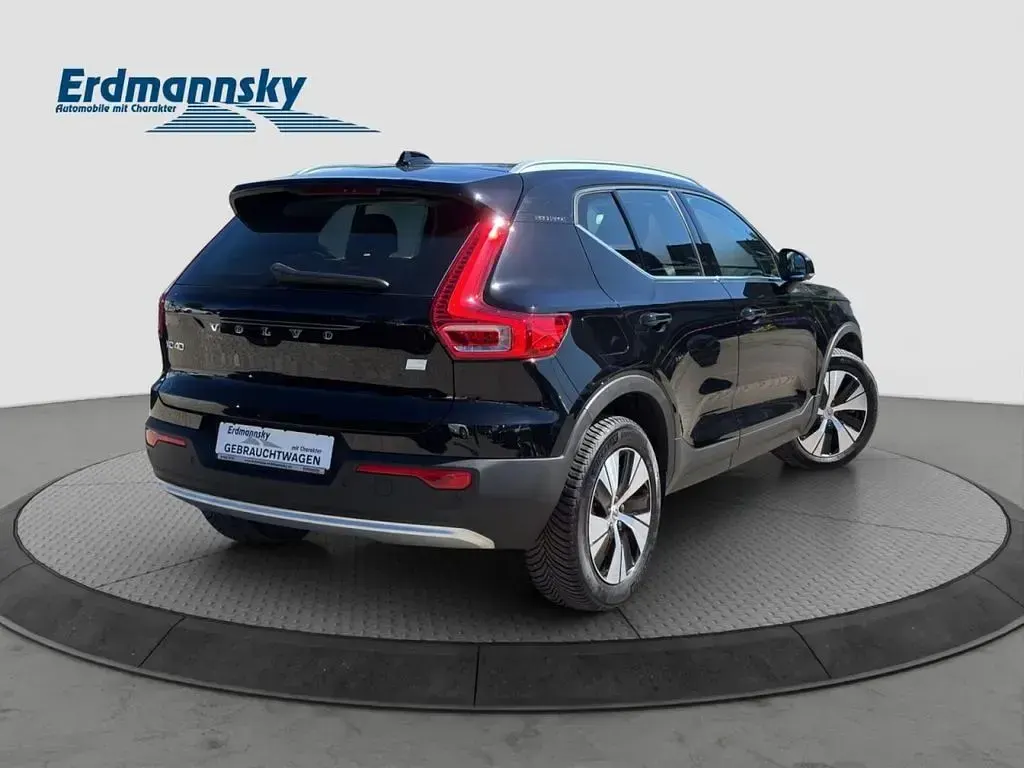 Gebraucht Volvo XC40 211 PS (155 kW) 2022 Schwarz SUV