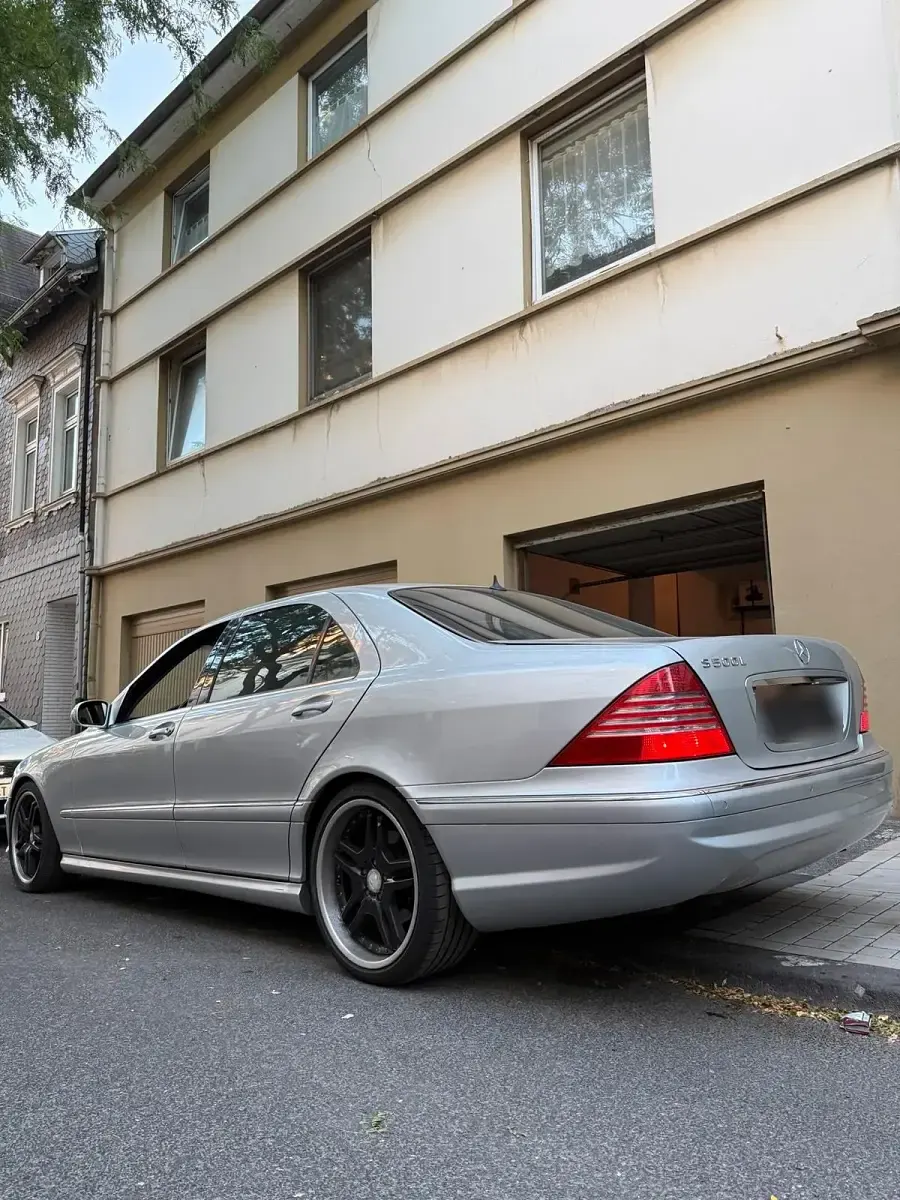 Gebraucht Mercedes S500L 306 PS (225 kW) 2003 Silber Limousine