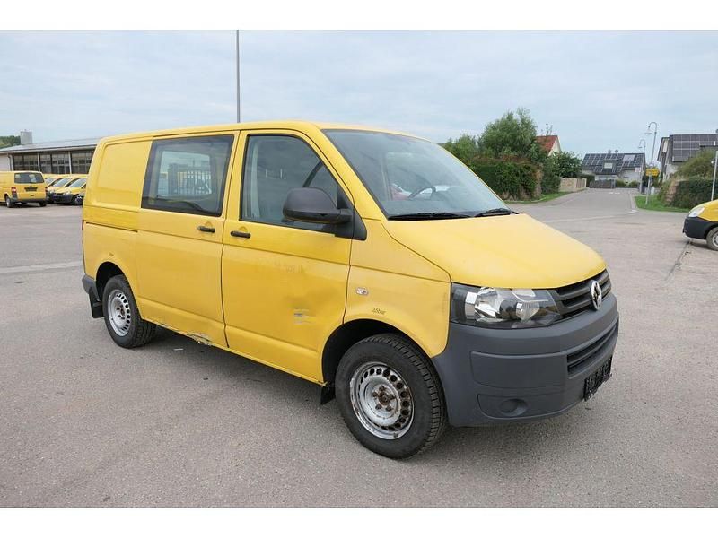 Gebraucht VW Transporter 84 PS (61 kW) 2012 Ginstergelb r1032 Van