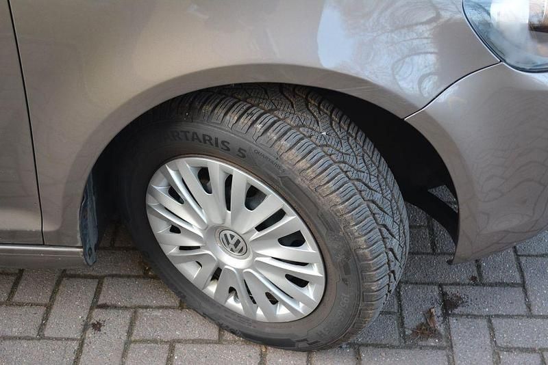 Gebraucht VW Golf Plus Cross Trendline 105 PS (77 kW) 2011 Braun Van / Kleinbus