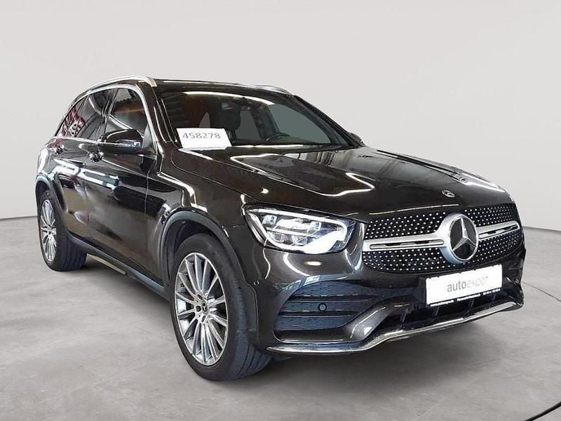 Graphitgrau metallic Gebraucht 2021 Mercedes GLC200 AMG line SUV | 32.990 € (Superpreis) - Bild 1/4