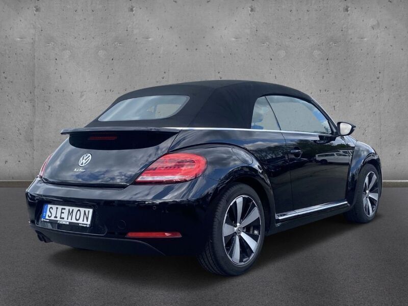 Gebraucht VW Beetle Cabriolet Allstar 150 PS (110 kW) 2016 Schwarz Cabrio
