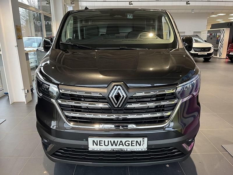 Neu Renault Trafic Komfort 2026 Van / Kleinbus