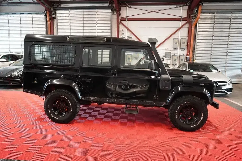 Gebraucht Land Rover Defender 122 PS (89 kW) 2014 Schwarz SUV