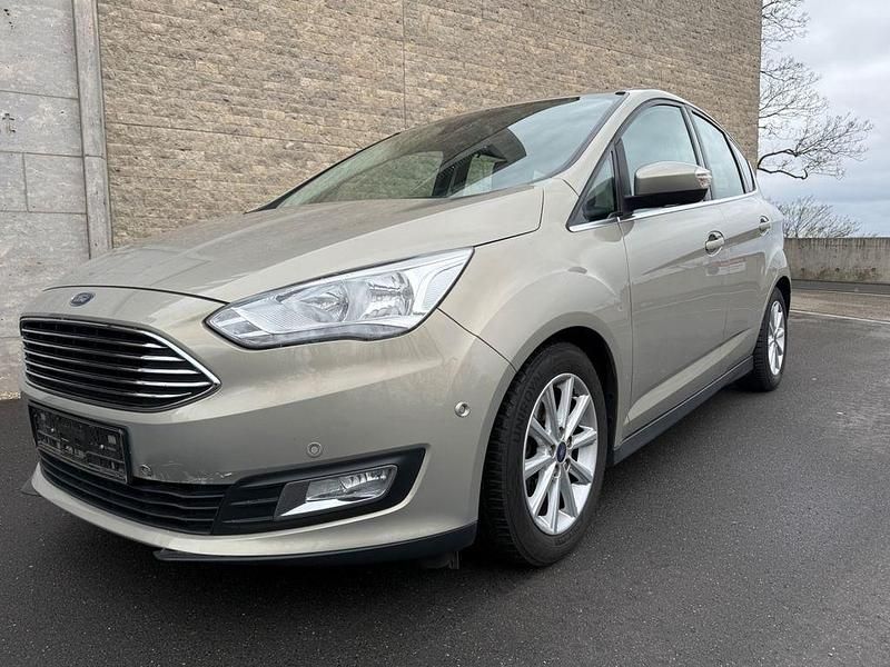 Gebraucht Ford C-MAX Titanium 125 PS (91 kW) 2016 Beige Van / Kleinbus