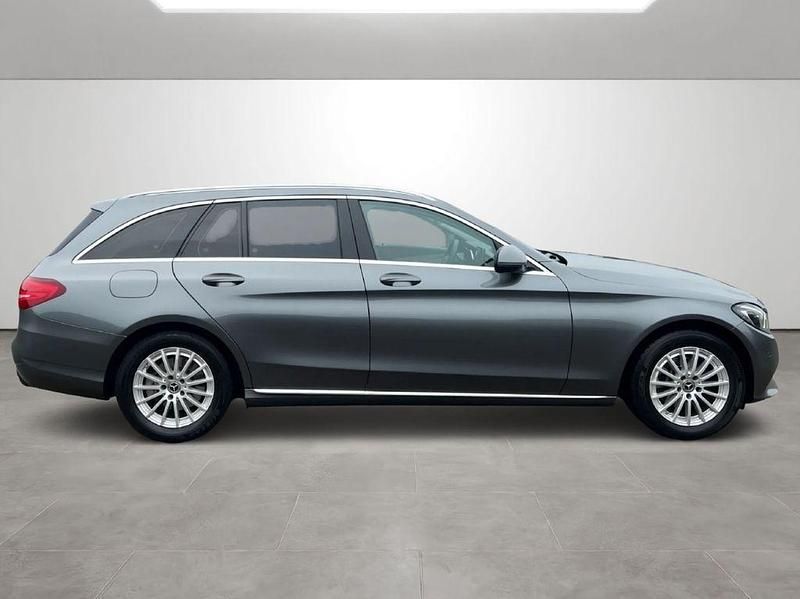 Gebraucht Mercedes C180 Avantgarde 156 PS (114 kW) 2017 Grau Kombi