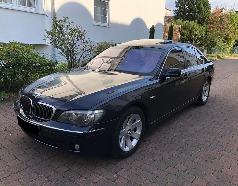 Blau Gebraucht 2006 BMW 745 Comfort Edition Limousine | 4.000 € (Fairer Preis) - Bild 1/4