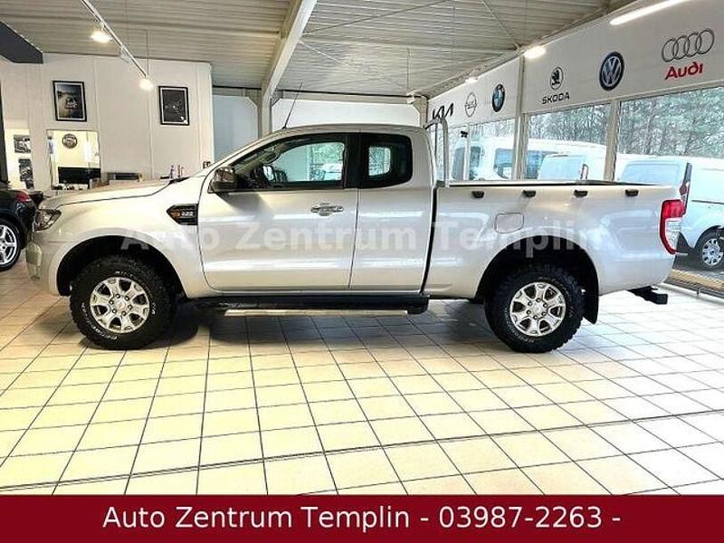 Gebraucht Ford Ranger 160 PS (117 kW) 2019 Silber Pickup