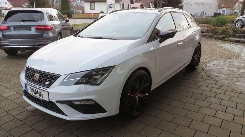Gebraucht Cupra Leon 300 PS (220 kW) 2017 Weiß Kombi