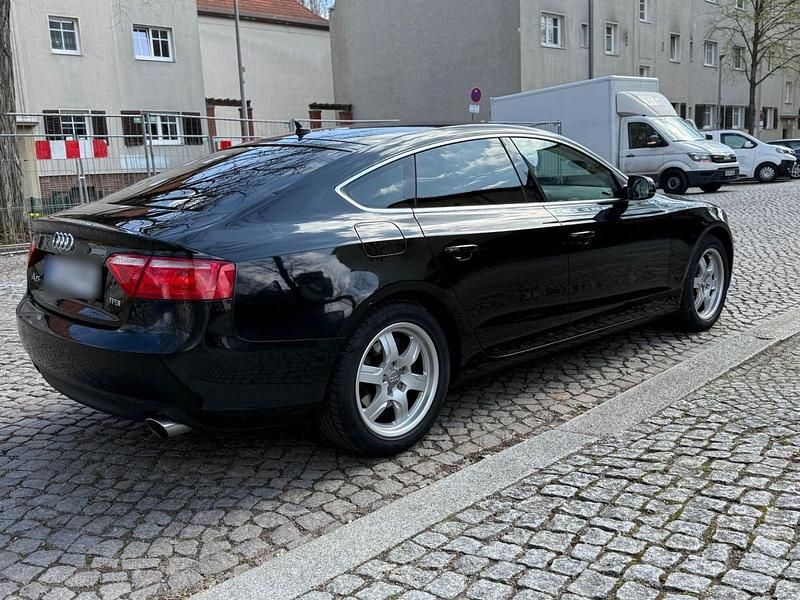 Gebraucht Audi A5 Sportback 144 PS (105 kW) 2016 Schwarz Kleinwagen