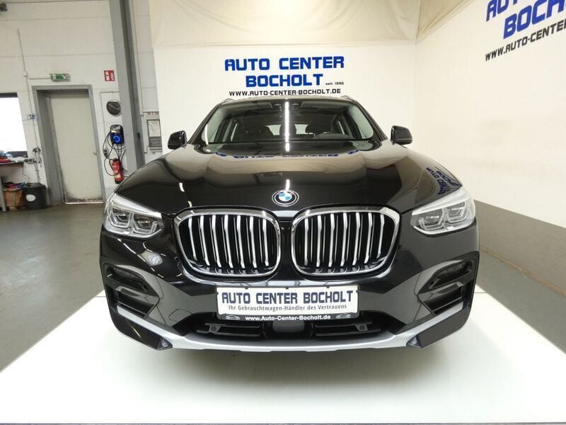 Schwarz Gebraucht 2020 BMW X4 xLine SUV | 32.900 € (Fairer Preis) - Bild 1/4