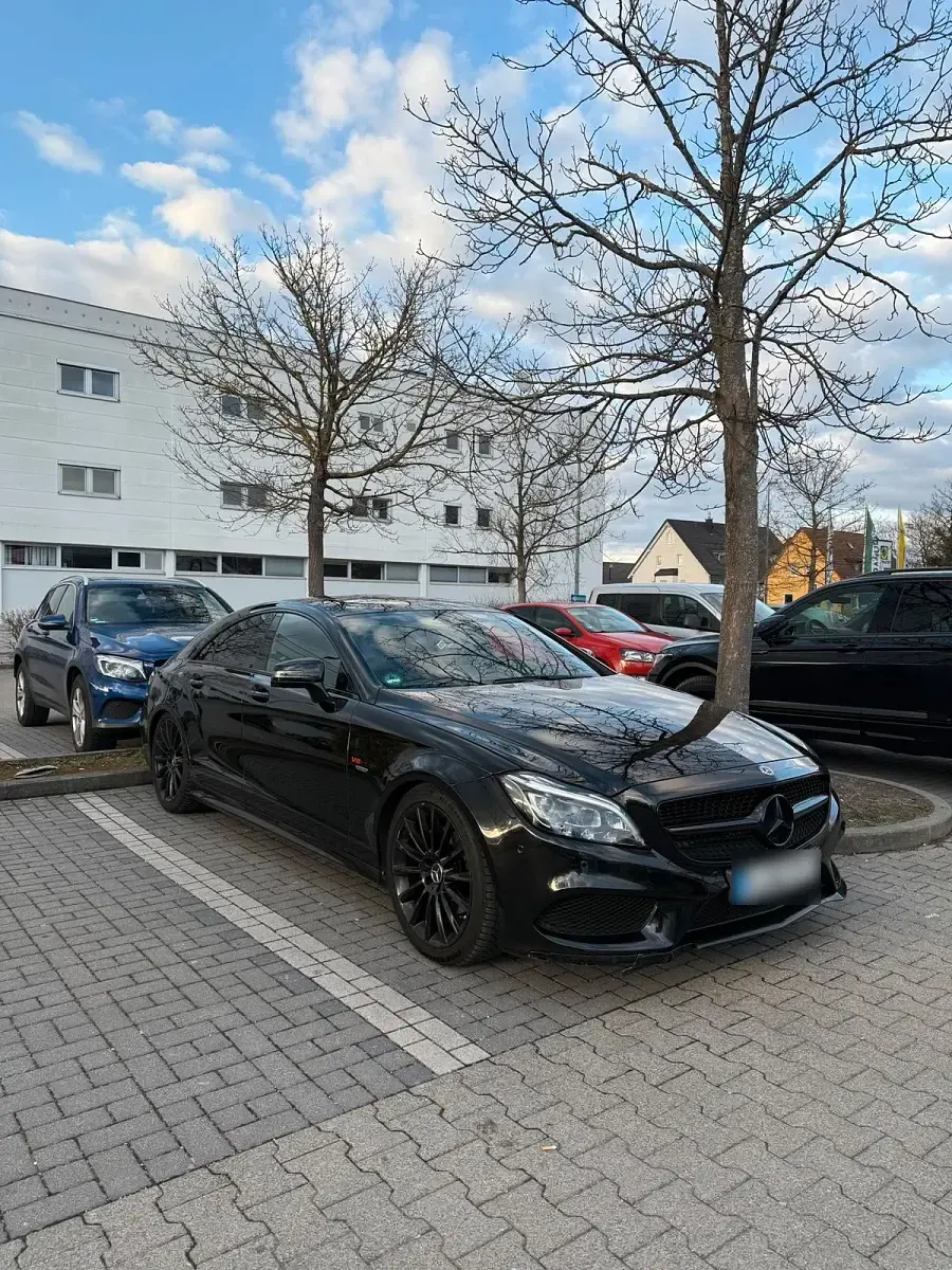 Gebraucht Mercedes CLS250 AMG line 204 PS (150 kW) 2017 Schwarz Coupé