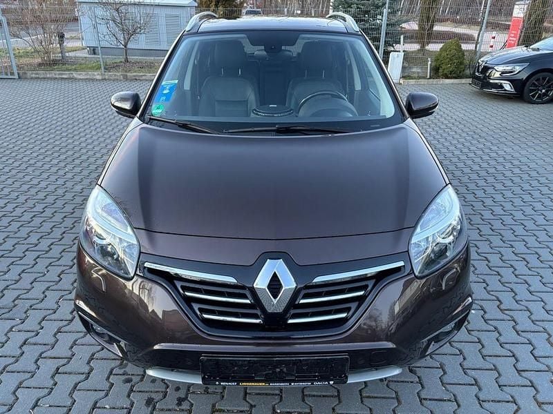 Gebraucht Renault Koleos Night&Day 173 PS (127 kW) 2015 Braun SUV