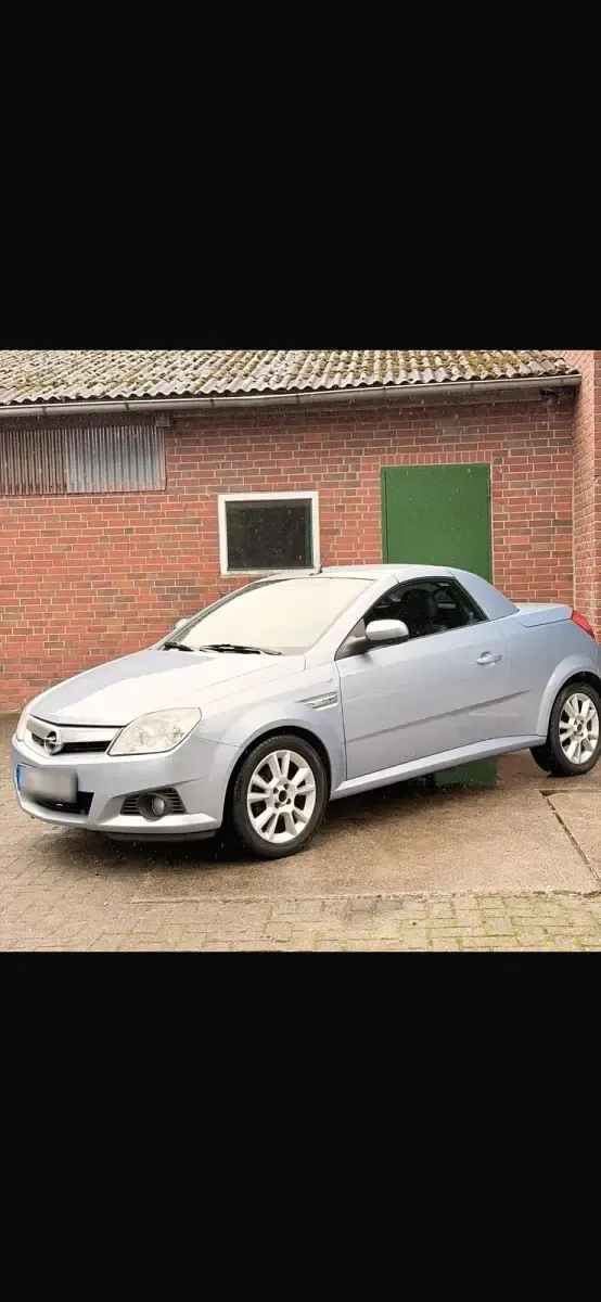 Gebraucht Opel Tigra 95 PS (69 kW) 2006 Blau Cabrio