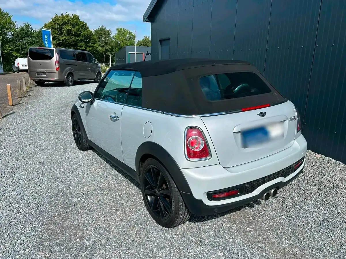 Gebraucht Mini Cooper S Cabriolet 184 PS (135 kW) 2012 Silber Cabrio