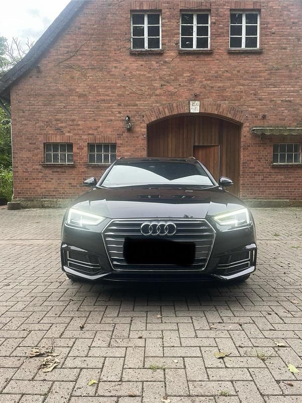 Gebraucht Audi A4 S-Line 150 PS (110 kW) 2017 Schwarz Kombi