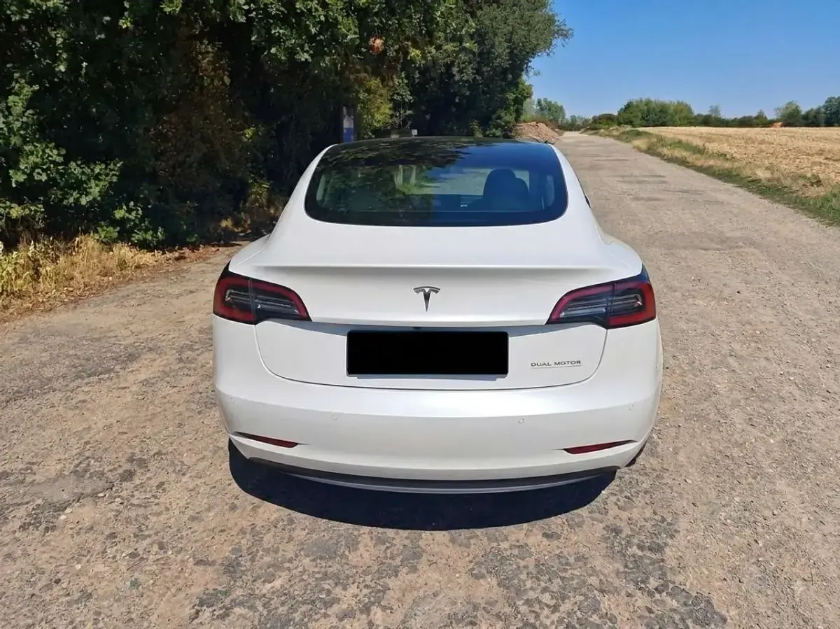 Gebraucht Tesla Model 3 Long Range RWD 366 kW (498 PS) 2021 Weiß Limousine