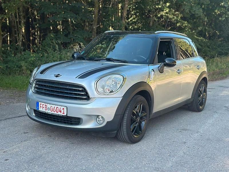 Silber Gebraucht 2012 Mini Cooper Countryman SUV | 8.850 € (Teuer) - Bild 1/4