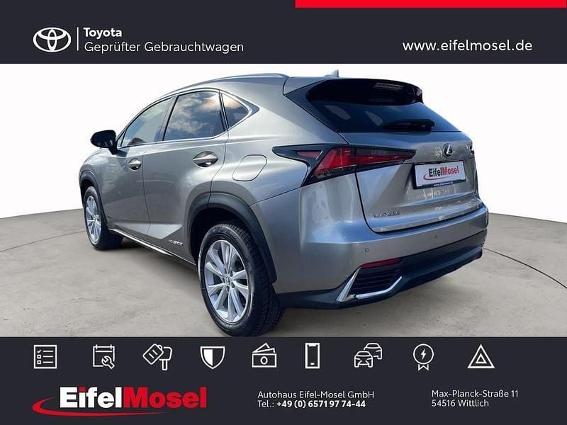 Gebraucht Lexus NX300h E-FOUR Executive Line 197 PS (144 kW) 2018 Silber SUV