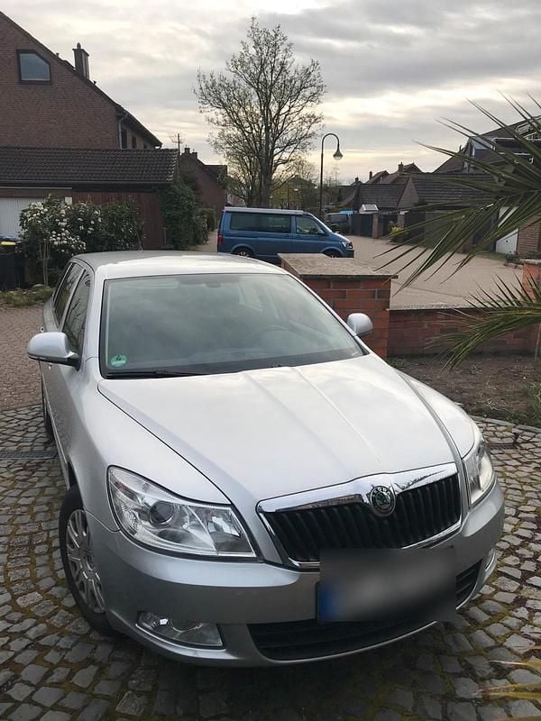 Gebraucht Skoda Octavia 105 PS (77 kW) 2010 Silber Kombi