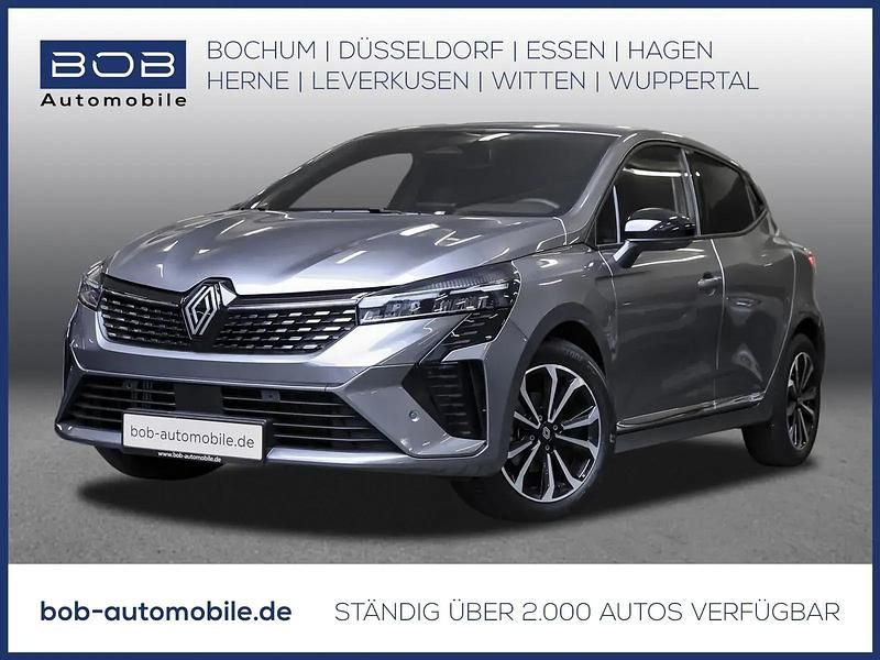Grau Gebraucht 2025 Renault Clio V Techno Limousine | 17.887 € (Fairer Preis) - Bild 1/3