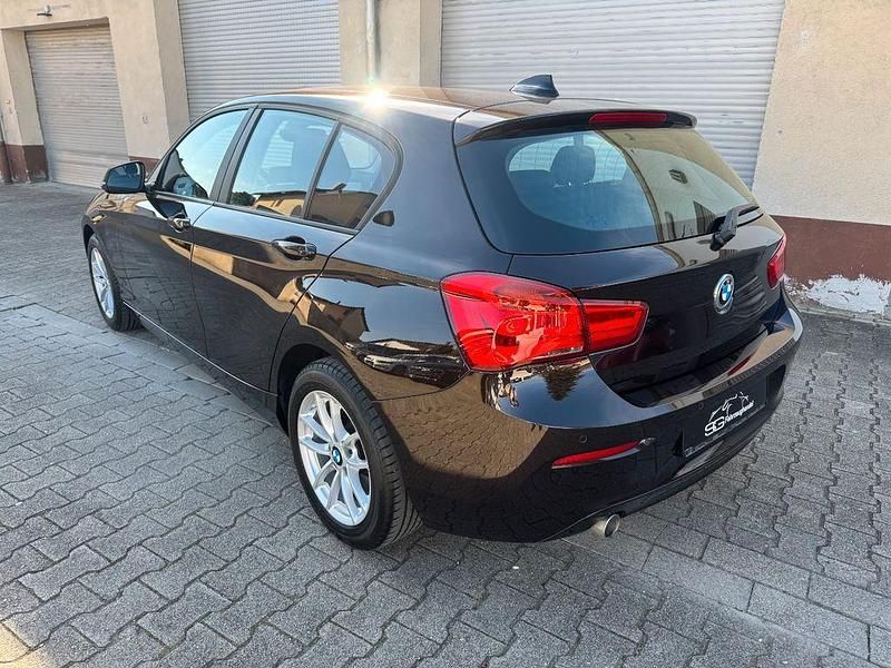 Gebraucht BMW 116 Advantage 116 PS (85 kW) 2018 Braun Kleinwagen