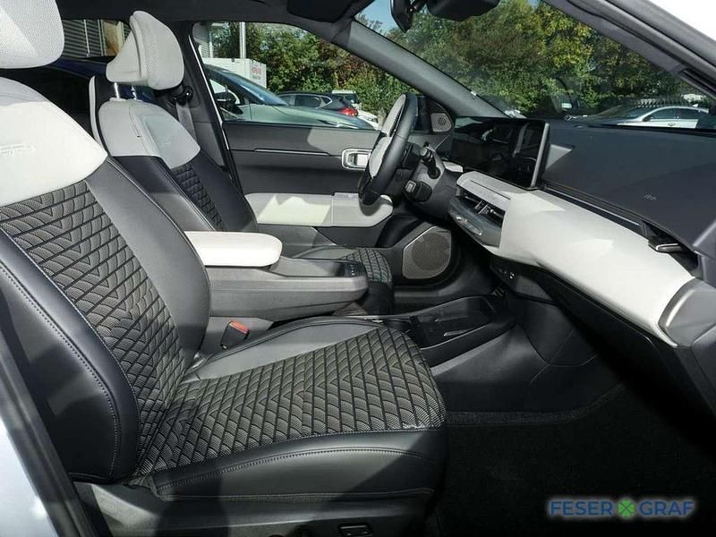 Gebraucht Kia EV4 Comfort 150 kW (204 PS) 2025 Deluxe weiss Kleinwagen