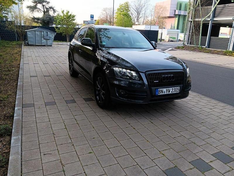 Gebraucht Audi Q5 Sport 179 PS (131 kW) 2011 Schwarz SUV