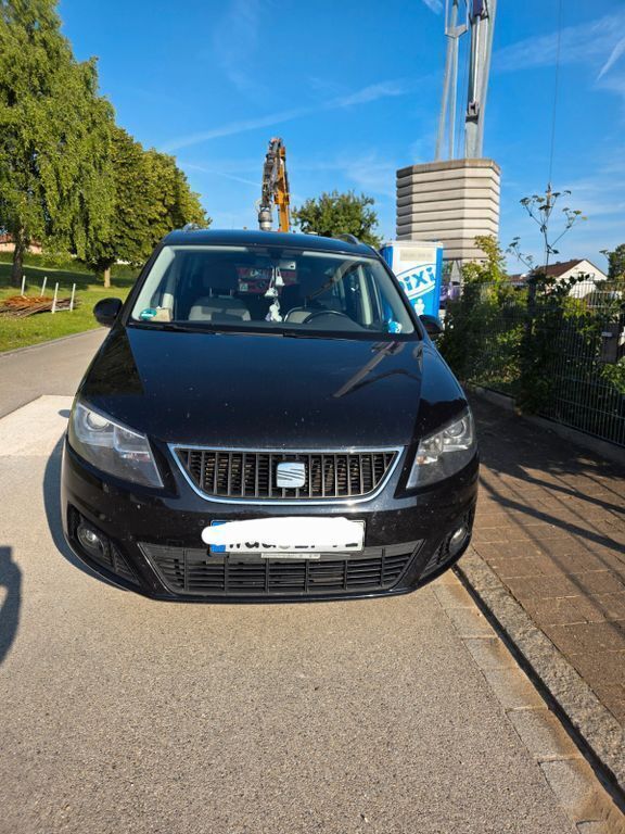 Schwarz Gebraucht 2015 Seat Alhambra Style Van / Kleinbus | 15.500 € (Etwas zu teuer) - Bild 1/4