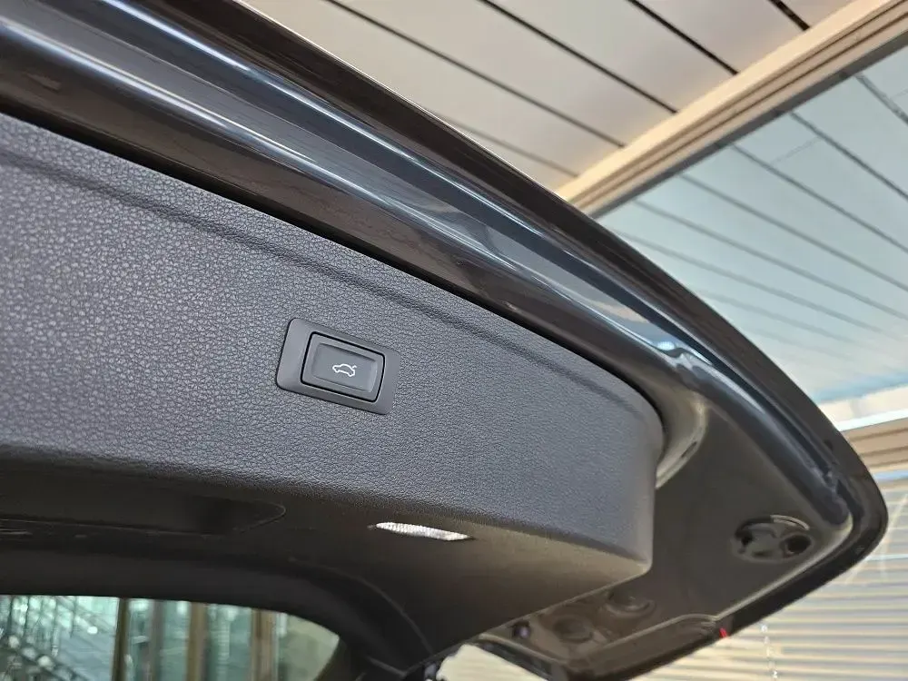 Gebraucht Audi Q5 Comfort 190 PS (139 kW) 2019 Graumet. (metallic) SUV