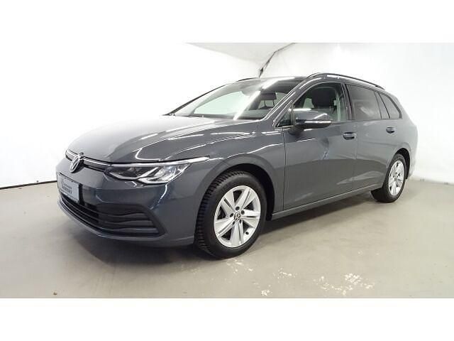 Gebraucht VW Golf VIII Life 150 PS (110 kW) 2021 Grau / delfingrau metallic Kombi