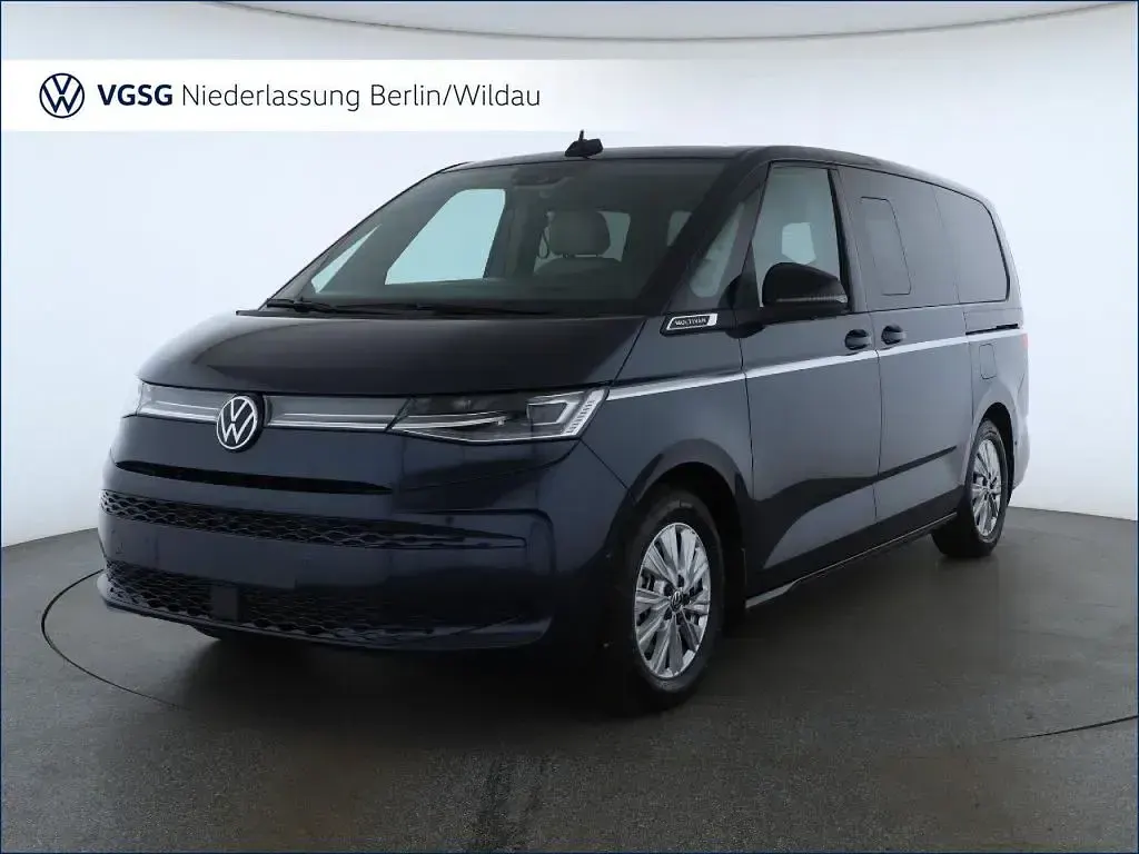 Usata VW Multivan Style 204 CV (150 kW) 2025 Blu Monovolume