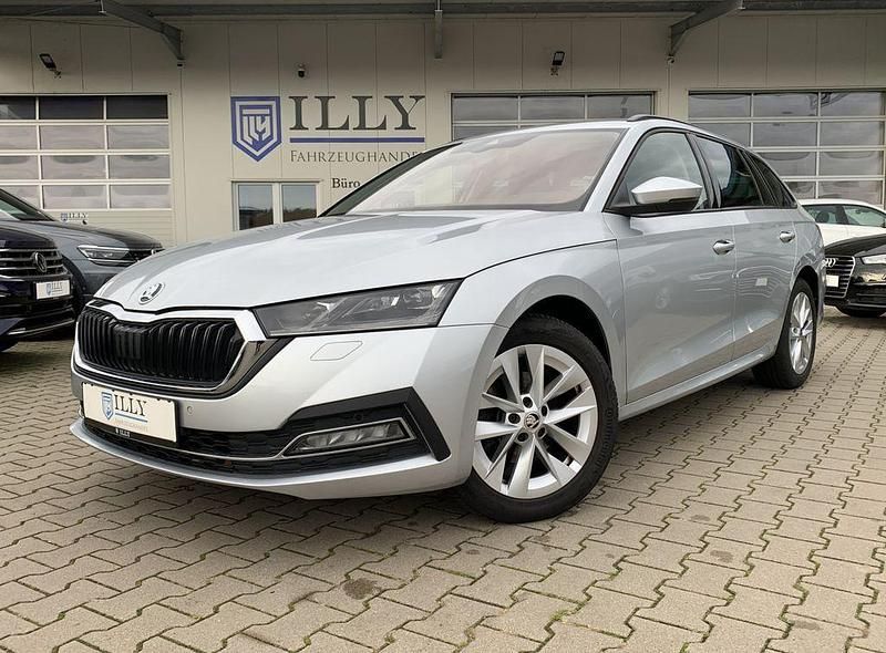 Silber Gebraucht 2021 Skoda Octavia First Edition Limousine | 22.950 € (Fairer Preis) - Bild 1/4