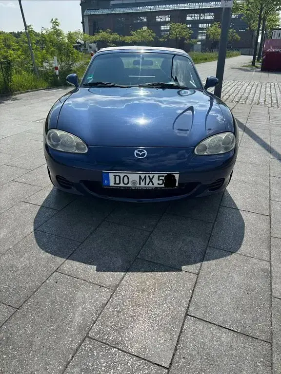 Używany Mazda MX5 110 KM (80 kW) 2002 Niebieski Kabriolet