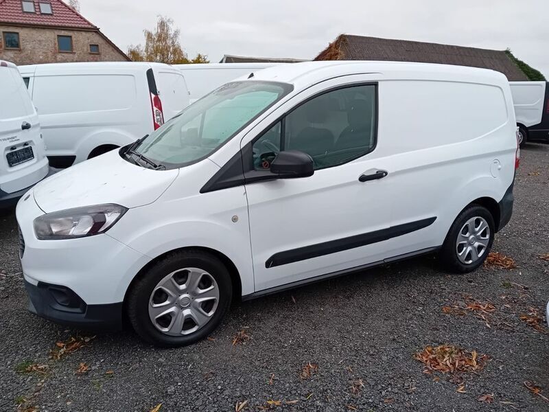 Weiß Gebraucht 2019 Ford Transit Trend Limousine | 10.890 € (Superpreis) - Bild 1/4