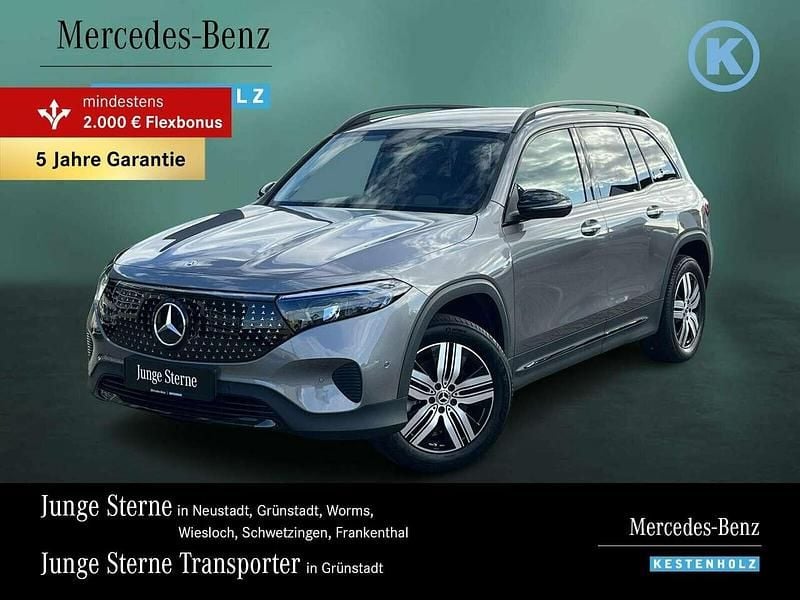 Grau Gebraucht 2023 Mercedes EQB250+ Night SUV | 43.290 € (Fairer Preis) - Bild 1/4