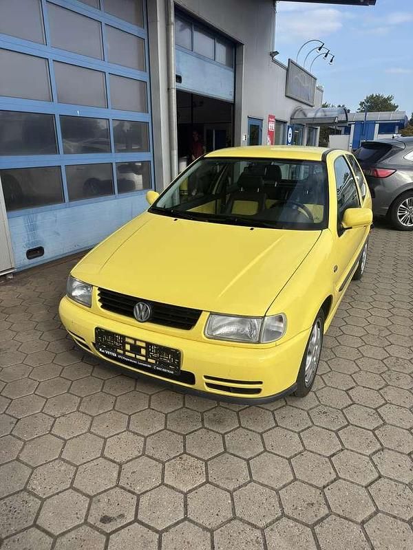 Gebraucht VW Polo Conceptline 60 PS (44 kW) 1998 Gelb Kleinwagen
