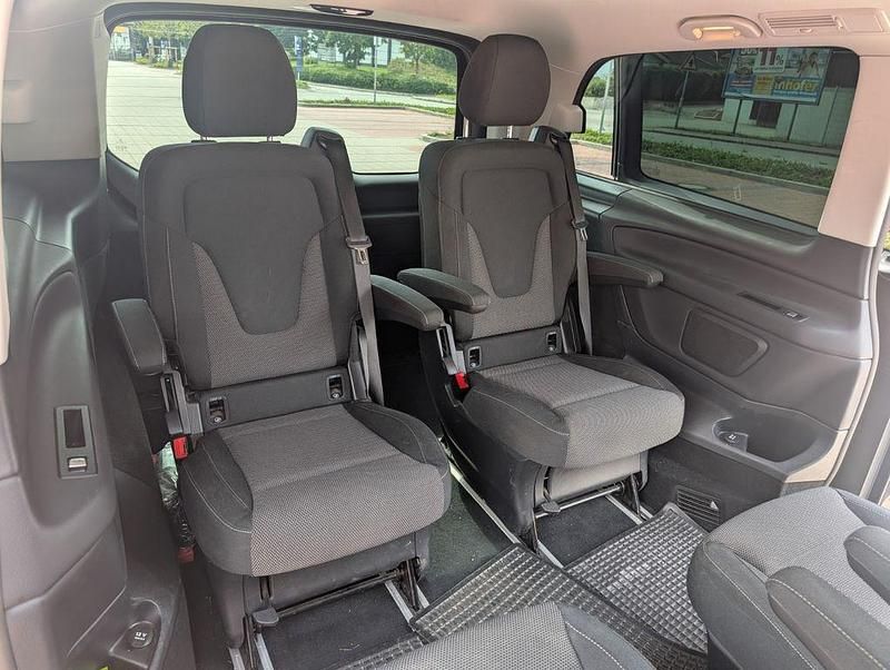 Gebraucht Mercedes V250 190 PS (139 kW) 2017 Schwarz Van / Kleinbus