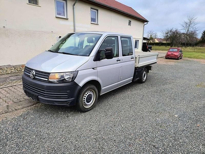 Gebraucht VW Transporter 102 PS (75 kW) 2016 Reflexsilber metallic Van