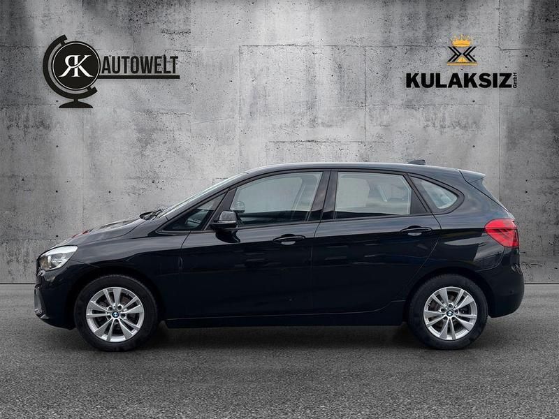 Gebraucht BMW 216 Active Tourer Advantage 102 PS (75 kW) 2016 Schwarz Van / Kleinbus