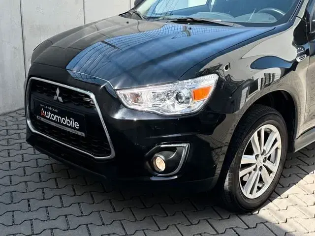 Gebraucht Mitsubishi ASX Edition 117 PS (86 kW) 2012 Schwarz SUV