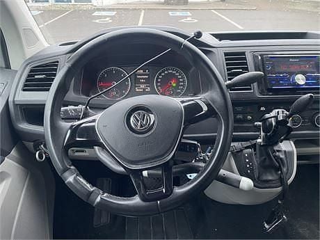 Gebraucht VW T6 Comfortline 150 PS (110 kW) 2016 Silber Van