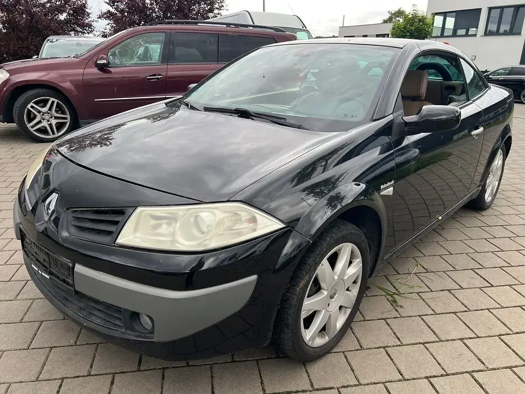 Gebraucht Renault Mégane Cabriolet Dynamique 135 PS (99 kW) 2007 Schwarz Cabrio