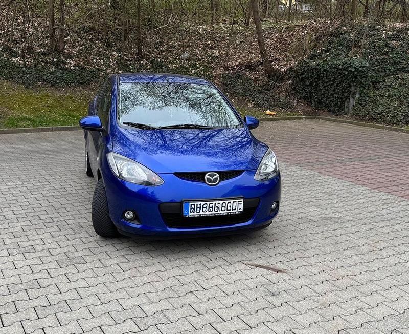Gebraucht Mazda 2 86 PS (63 kW) 2008 Blau Kleinwagen