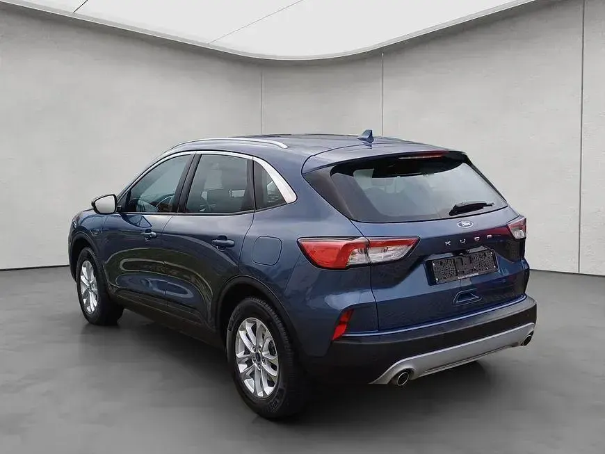 Gebraucht Ford Kuga Titanium 152 PS (111 kW) 2022 Blau SUV